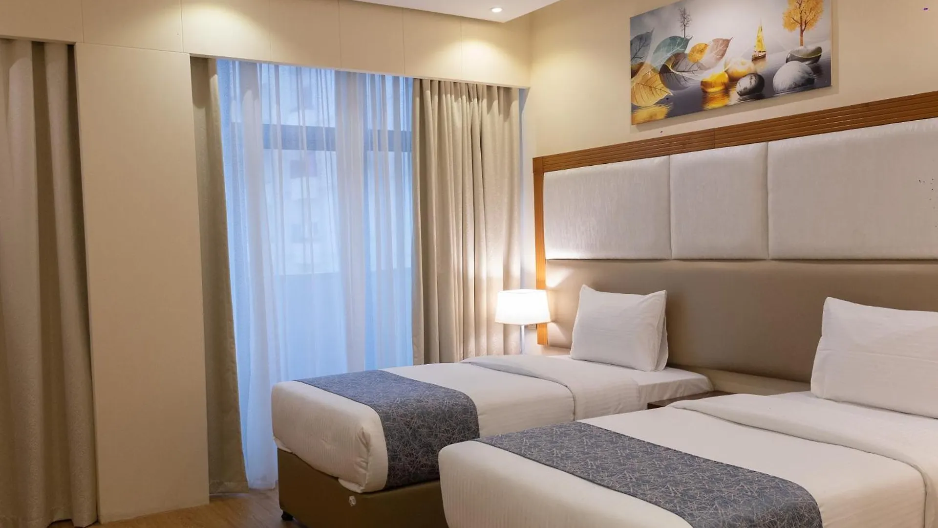 Vendome Plaza Hotel Dubai