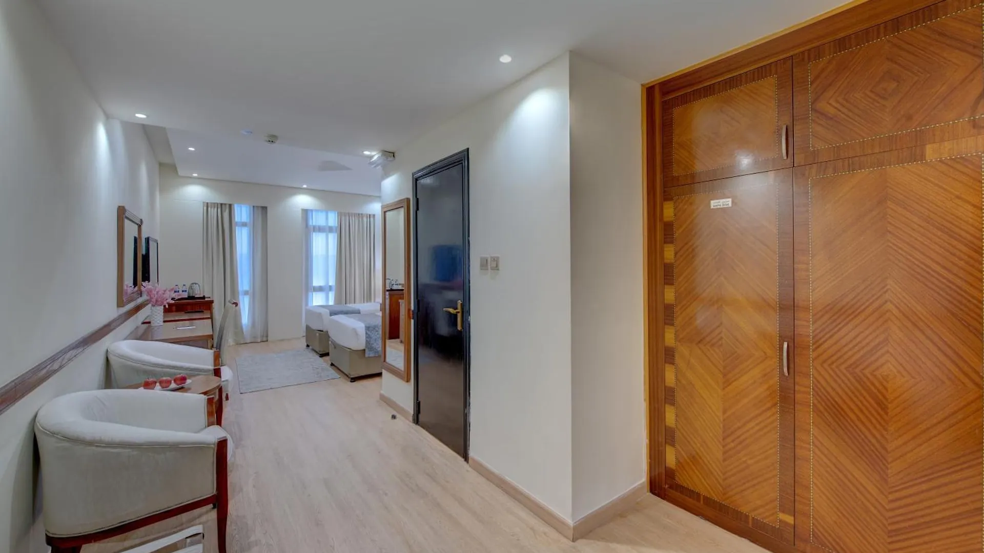 Vendome Plaza Hotel Dubai